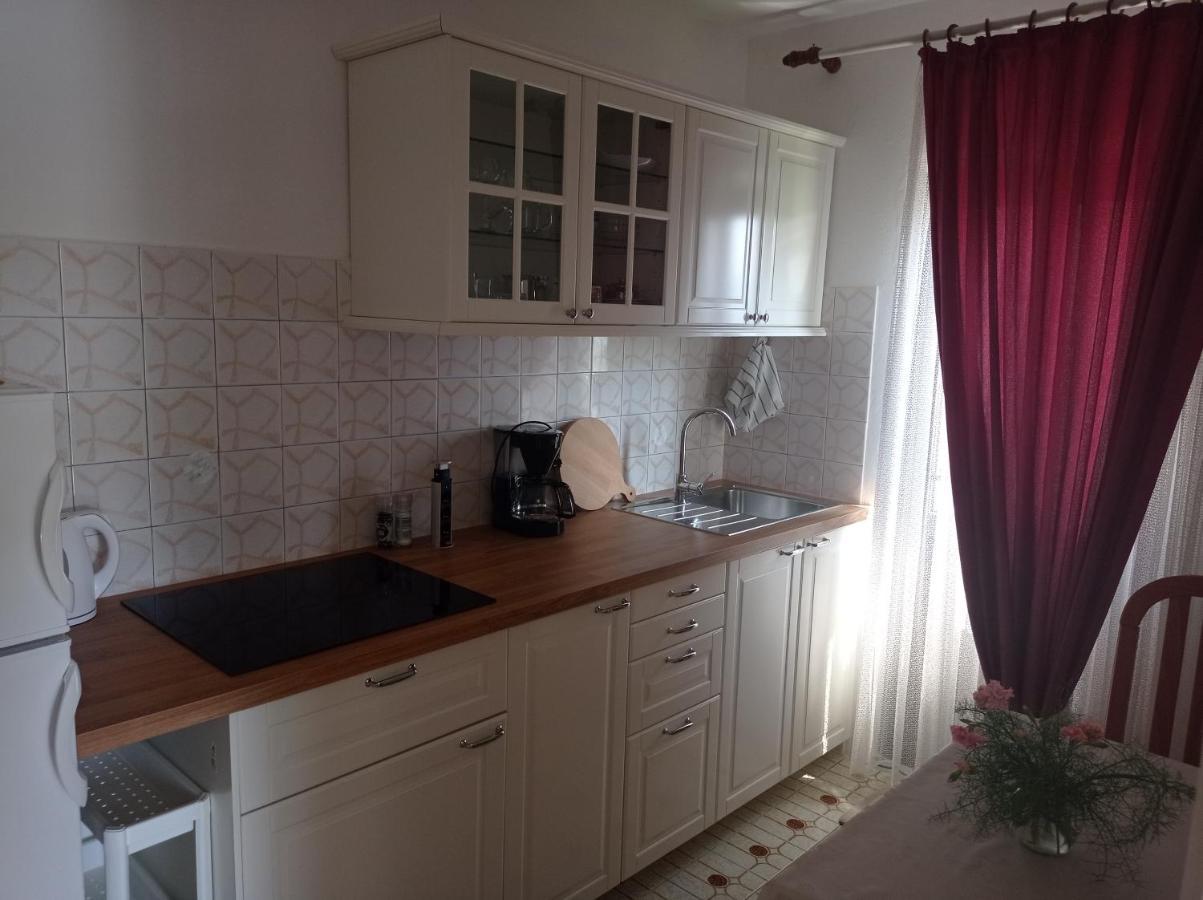 Adrian'S Apartments & Winery Lumbarda Zewnętrze zdjęcie
